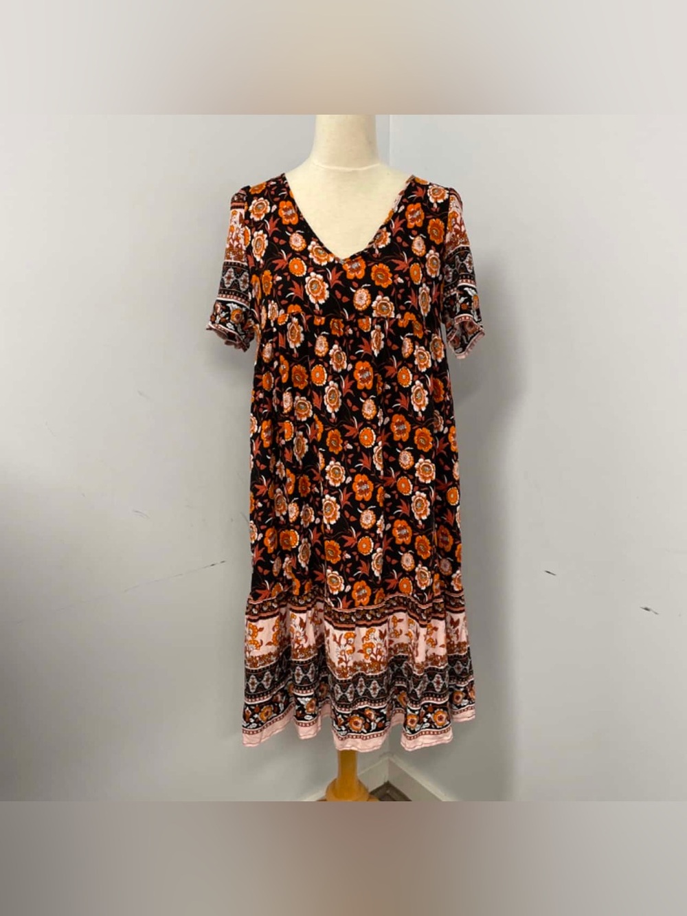 Boho Floral V-Neck Midi Dress in Black and Orange